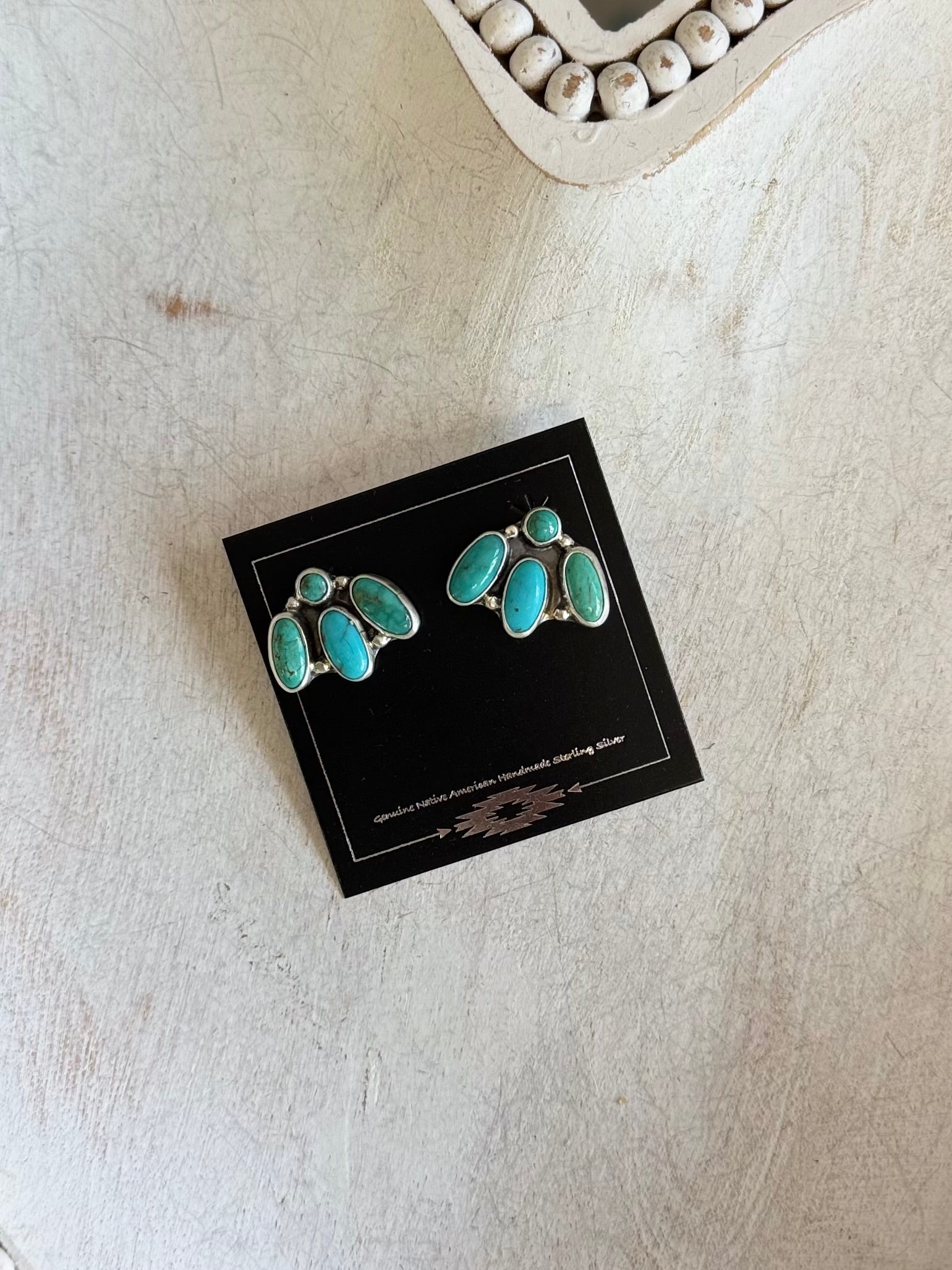 Mini cluster earrings