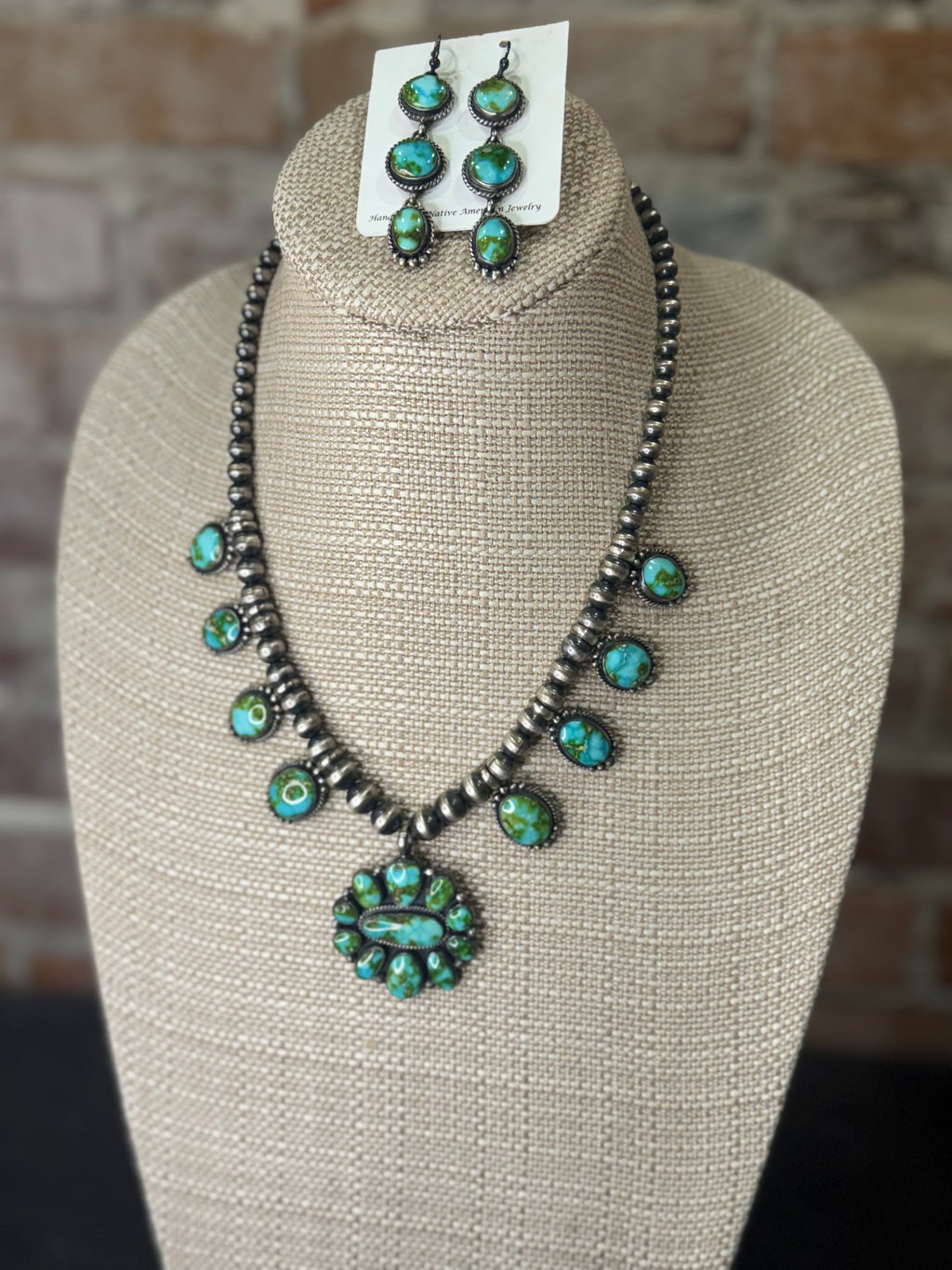 Sonoran cluster 8 stone navajo pearl set