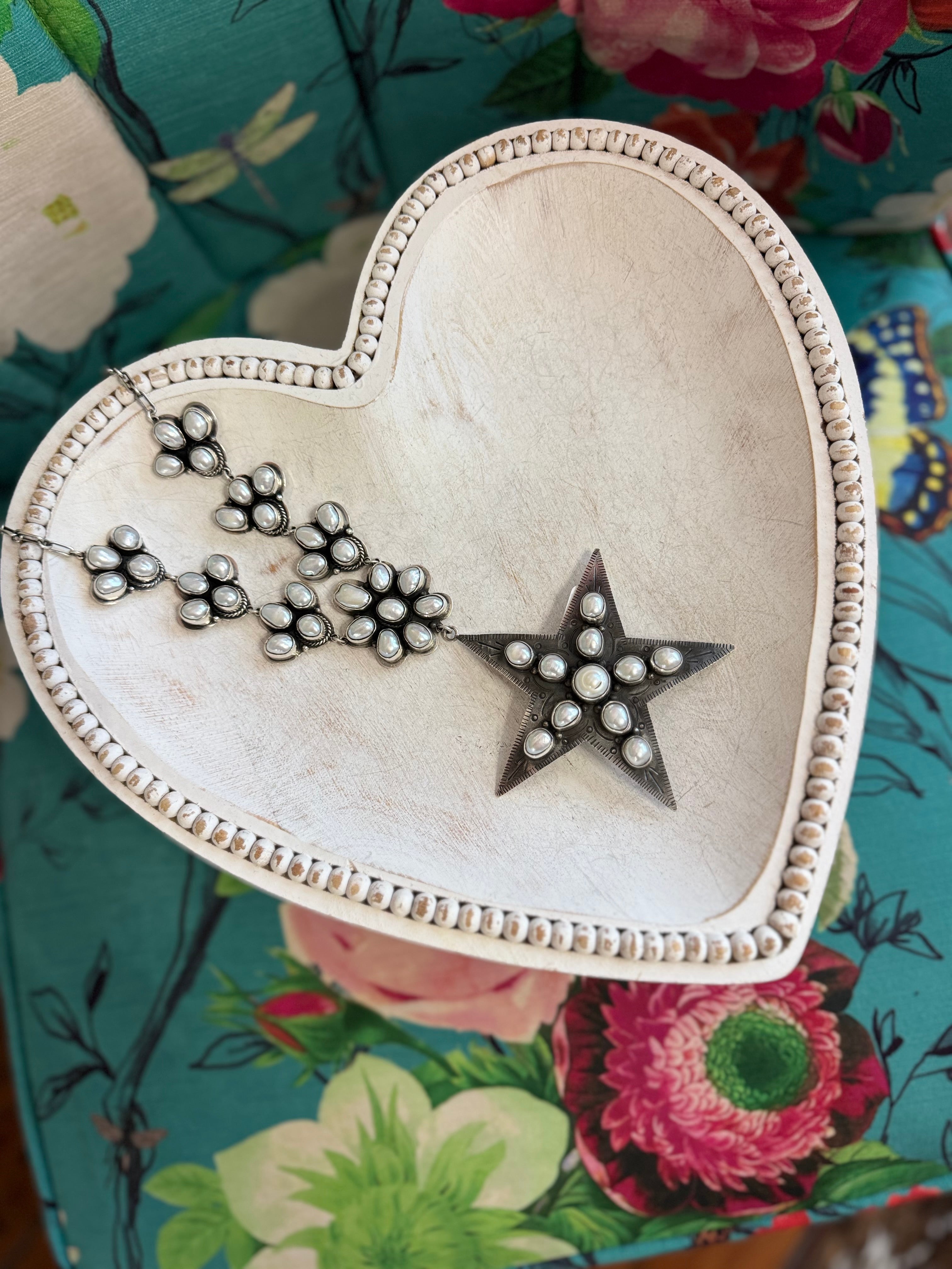 Mother of pearl star statement