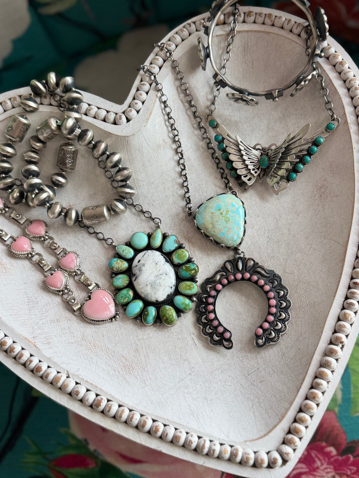 Naja Lariat by Charles Johnson