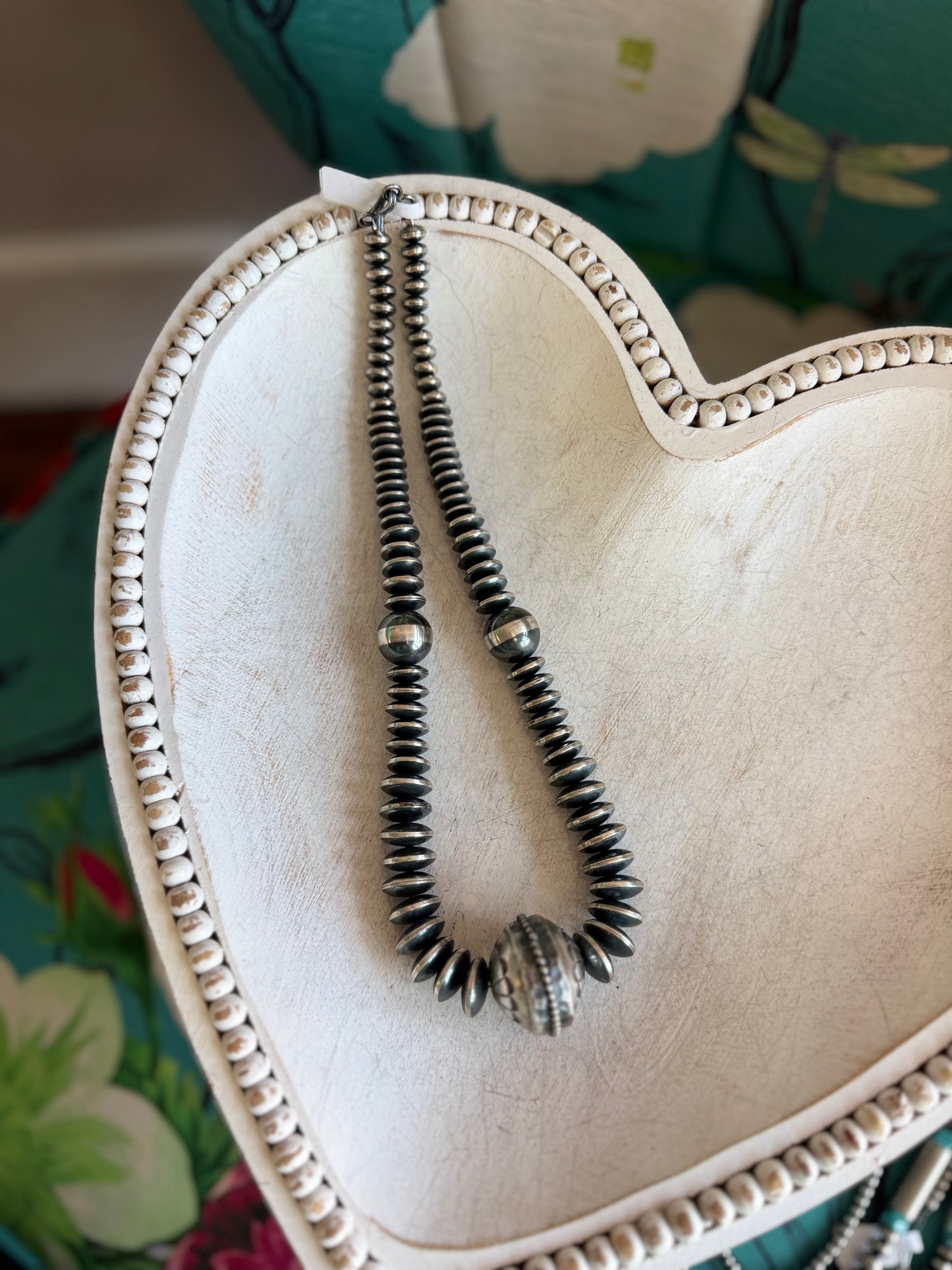 Rondell Pearl statement 18inch